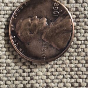 1968 Lincoln Penny - Copper-Toned Coin